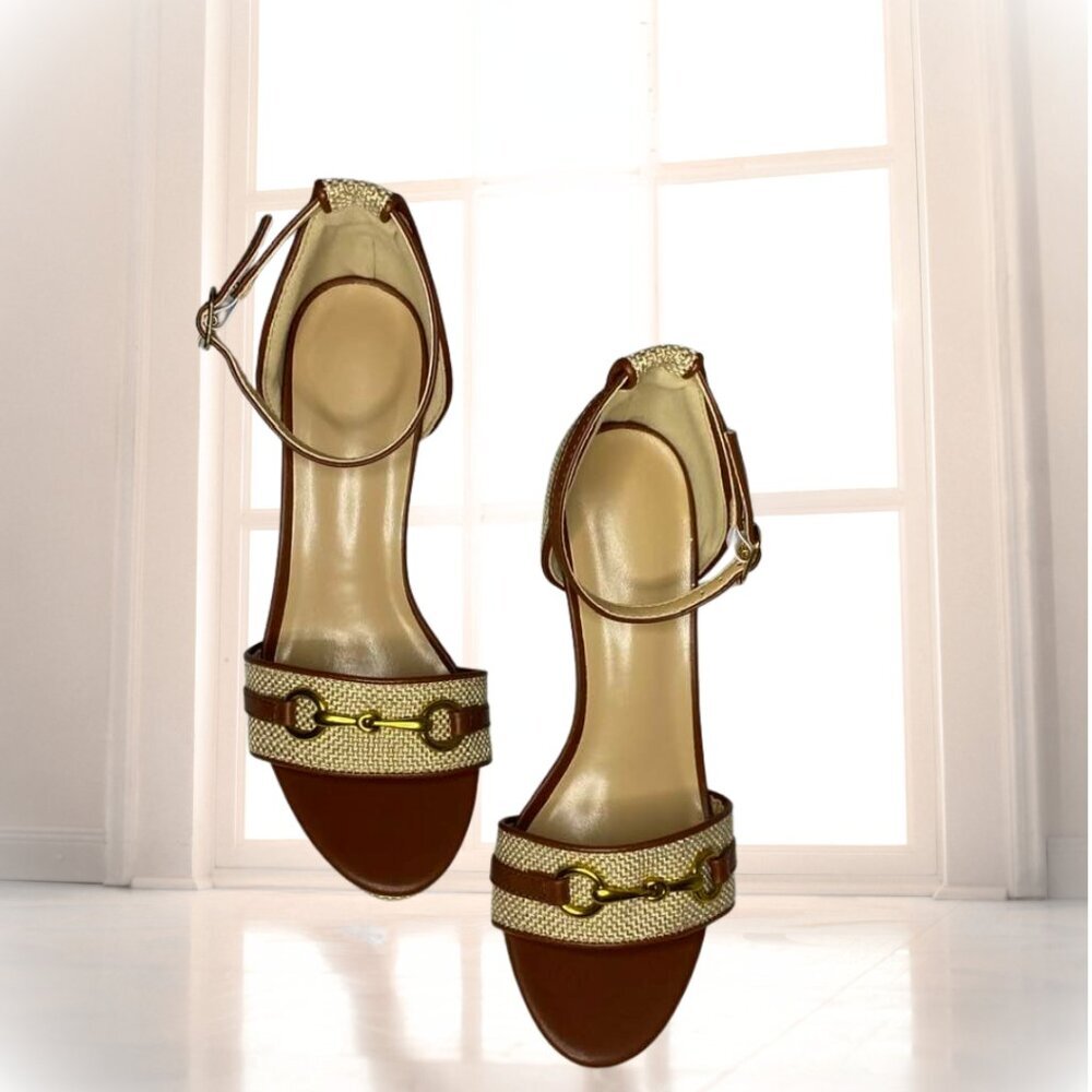 Chic Woven Beige & Brown Faux Leather Sandals with Gold Chain Accent - Size 7.5 - Picture 4 of 15